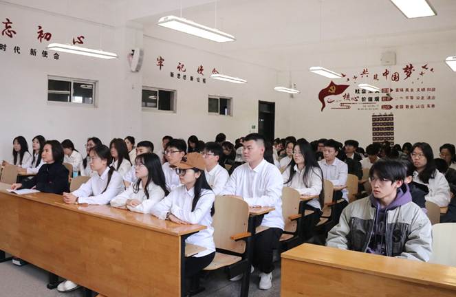 图示, 示意图

中度可信度描述已自动生成:ver1